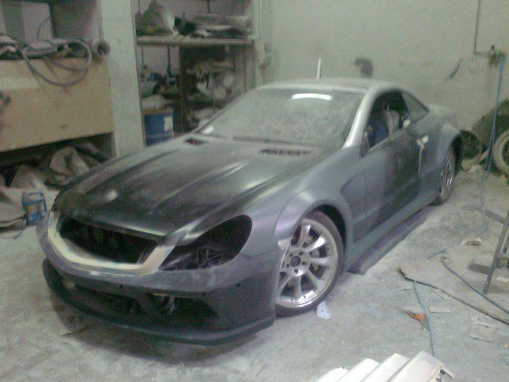 Detalle general de la instalación del kit de carrocería