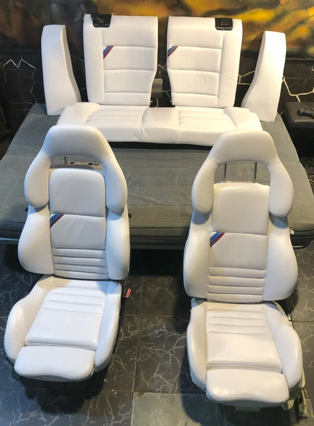 BMW e36 tuneado asientos. Ejemplo 2