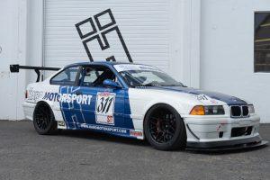 BMW e36 tuneado con vinilo ejemplo 1