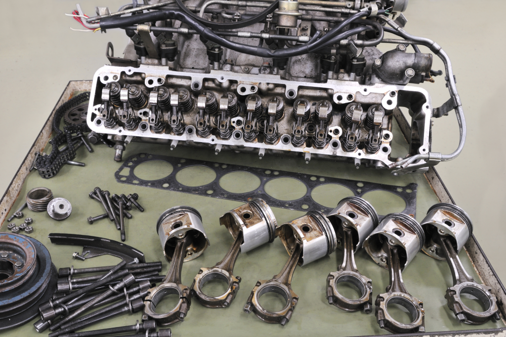 Restauración de coche clásico. El motor 3