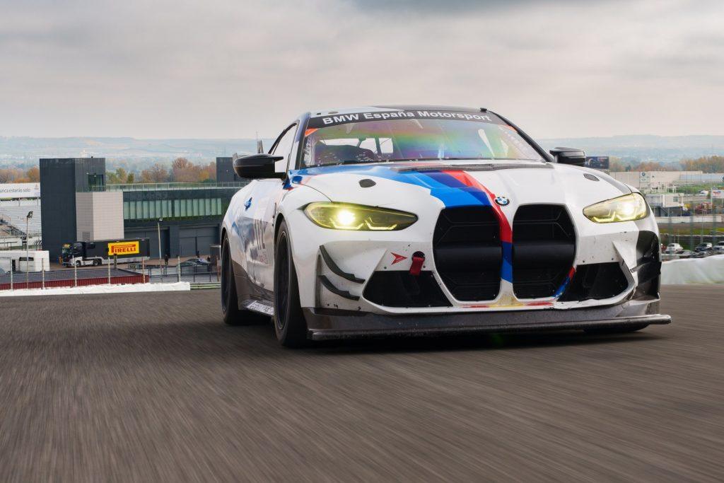 17010851968406 BMW Serie 3 en un M4