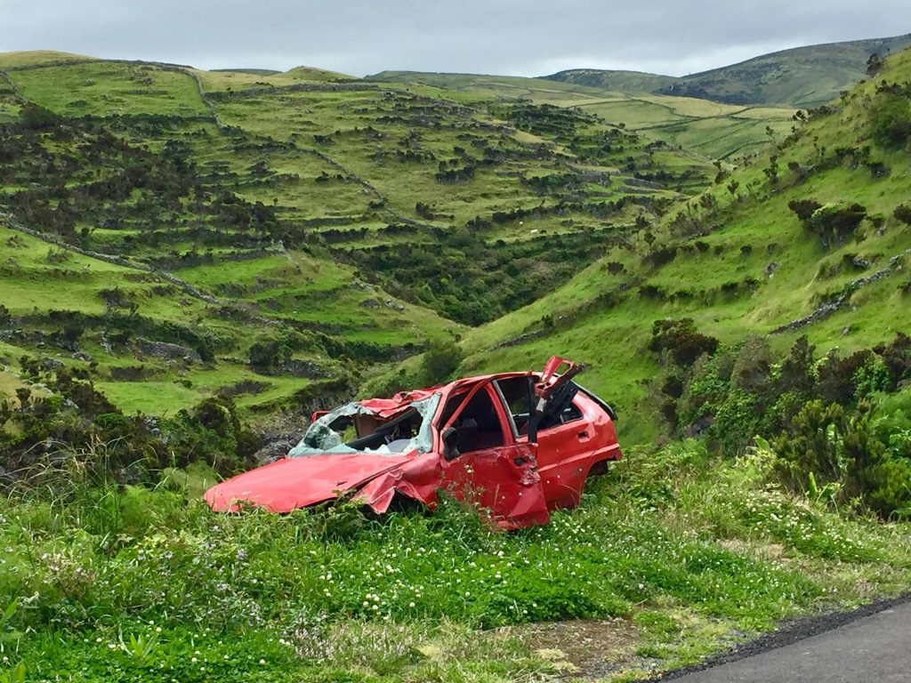 Imagen-portada-merece-la-pena-arreglar-un-coche-siniestro Imagen de un coche declarado siniestrado
