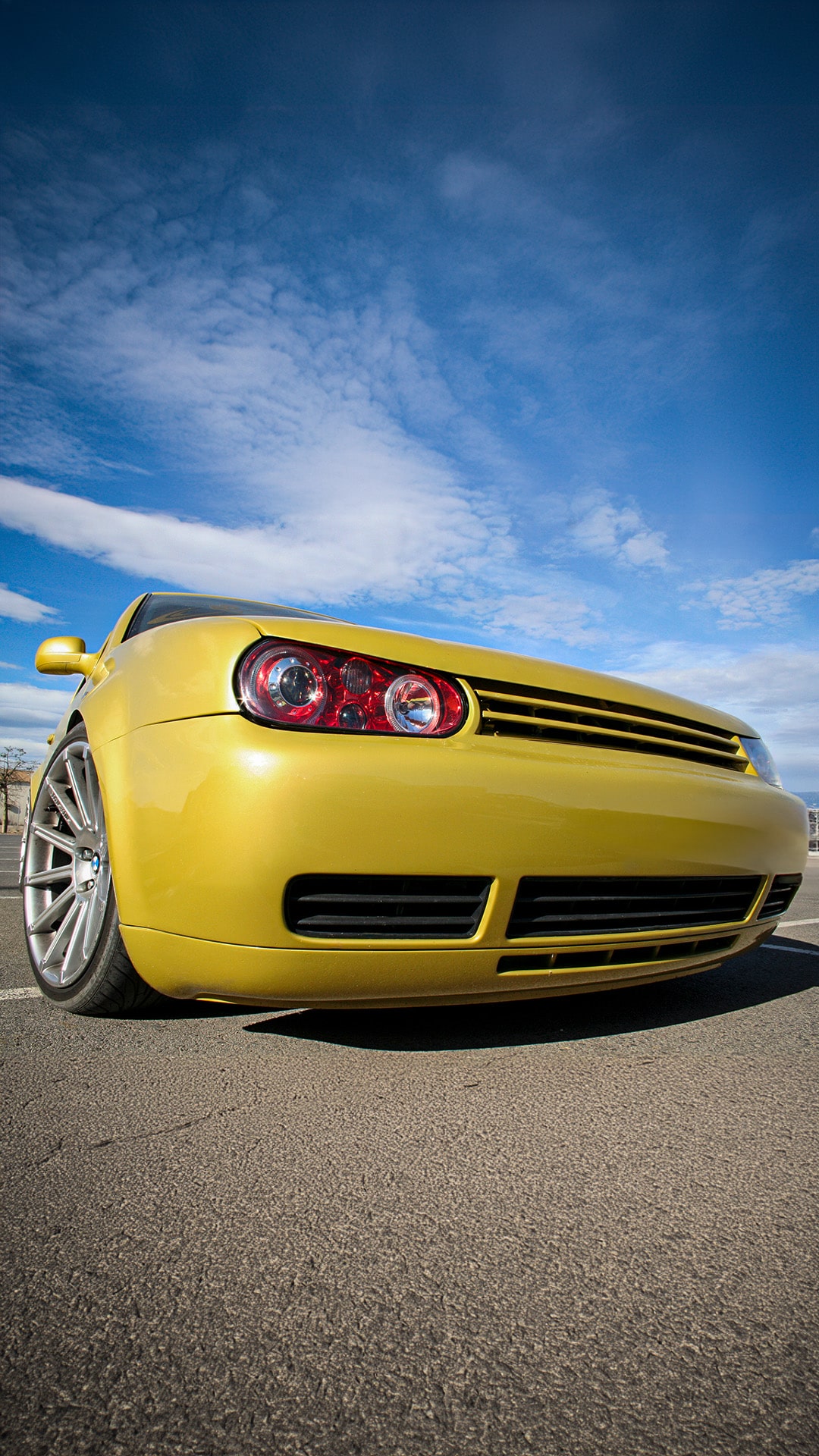 Volkswagen Golf IV Mlin front view