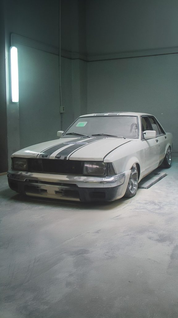 Ford Granada Mlin pasos de rueda a medida