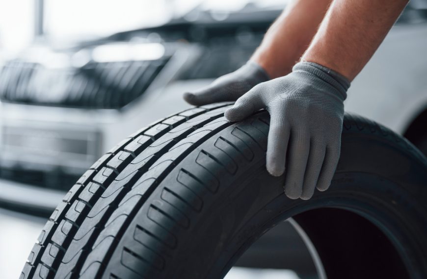 Presión De Neumáticos: Cuál Es La Correcta Para Tu Coche