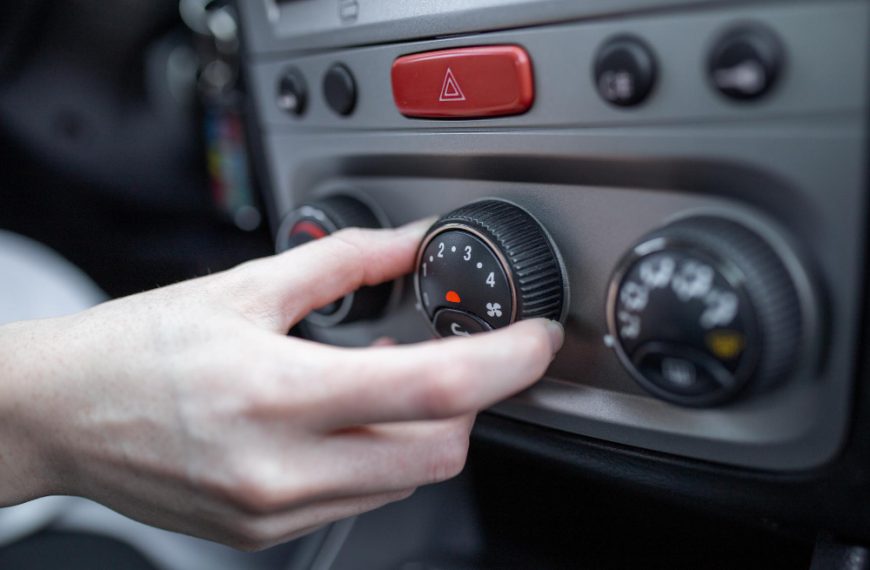Aire Acondicionado Del Coche No Enfría: 7 Causas